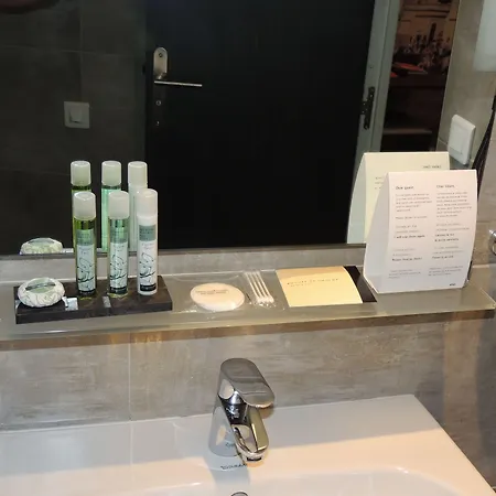 Eden Opera Szálloda 3*