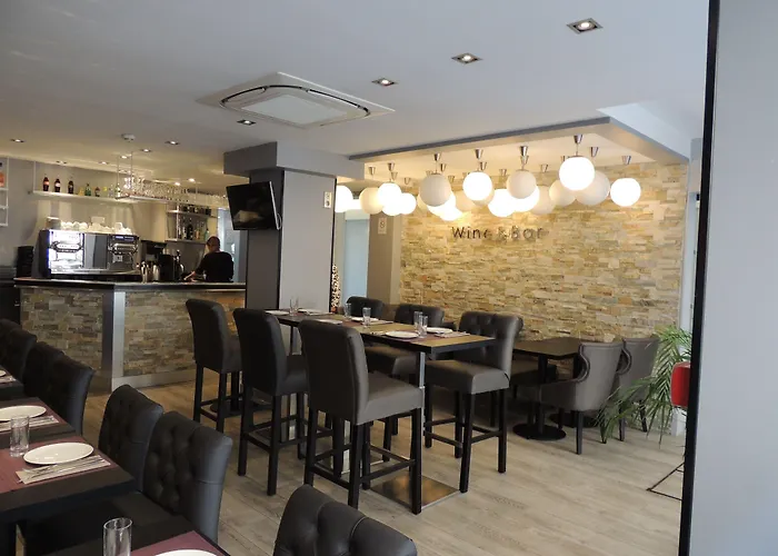 Eden Opera فندق