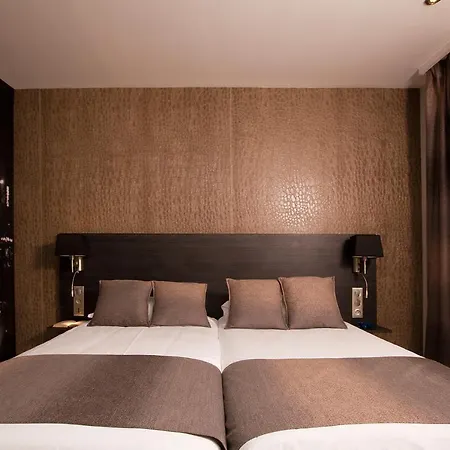 Hotel Eden Opera 3*