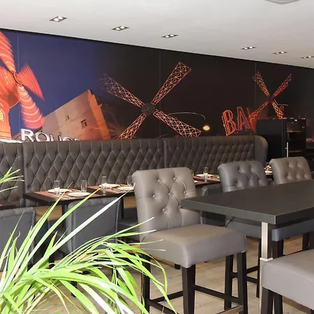 Hotel Eden Opera 3*